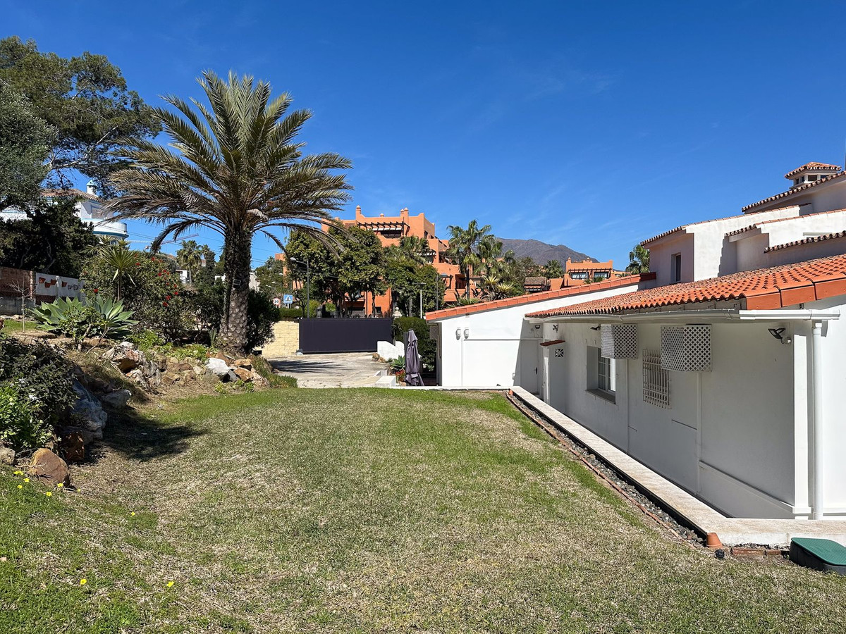 Huis te koop in Estepona | 4 slaapkamers H5327560