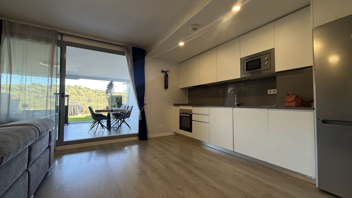 Appartement te koop in Estepona | 2 slaapkamers H5329735