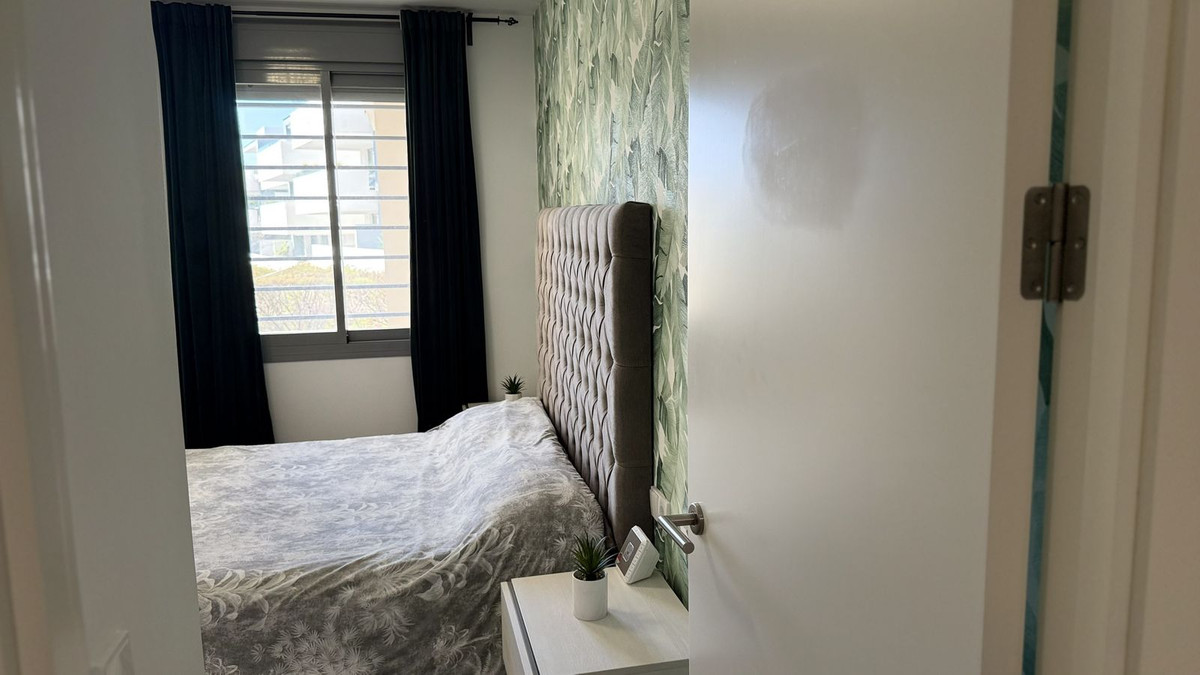 Appartement te koop in Estepona | 2 slaapkamers H5329735