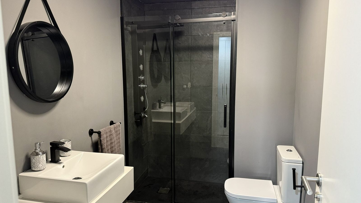 Appartement te koop in Estepona | 2 slaapkamers H5329735