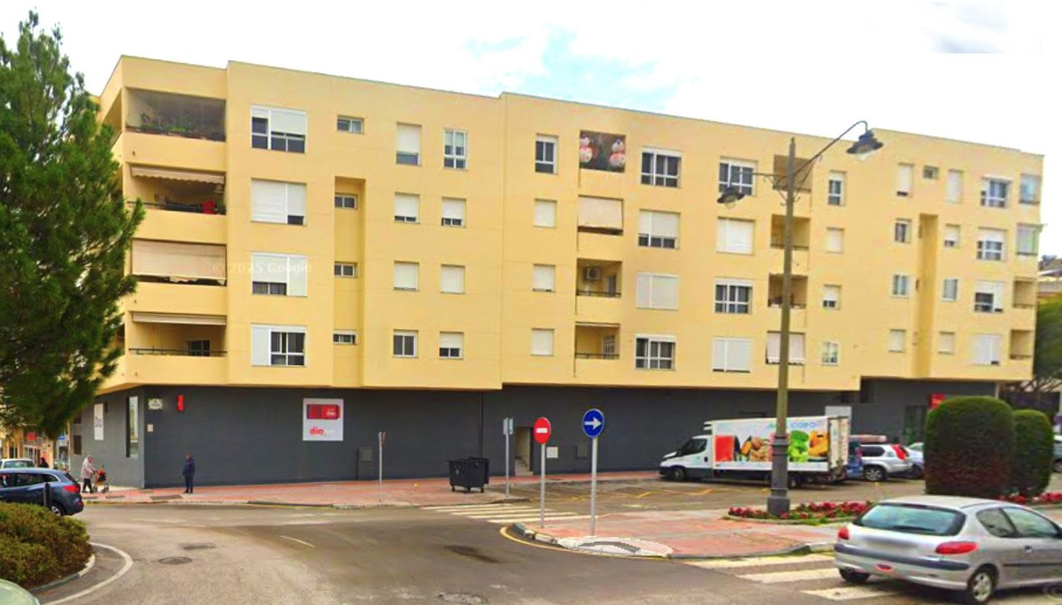 Appartement te koop in Estepona | 3 slaapkamers H5329930