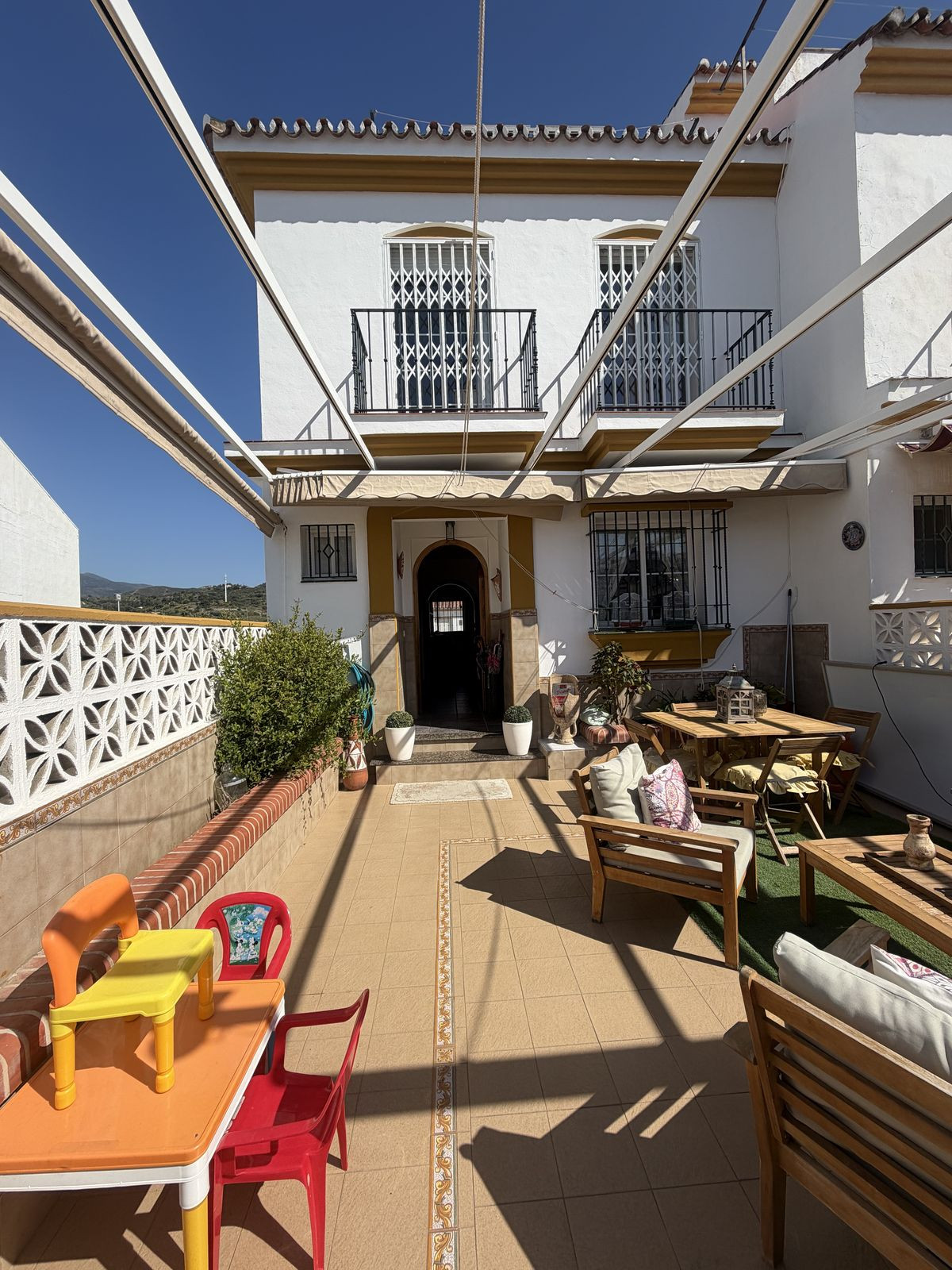 Huis te koop in Estepona | 3 slaapkamers H5332465