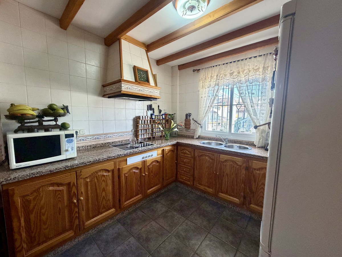 Huis te koop in Estepona | 3 slaapkamers H5332465