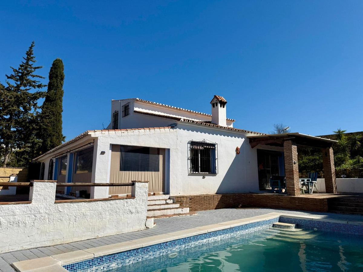 Huis te koop in Estepona | 3 slaapkamers H5335219