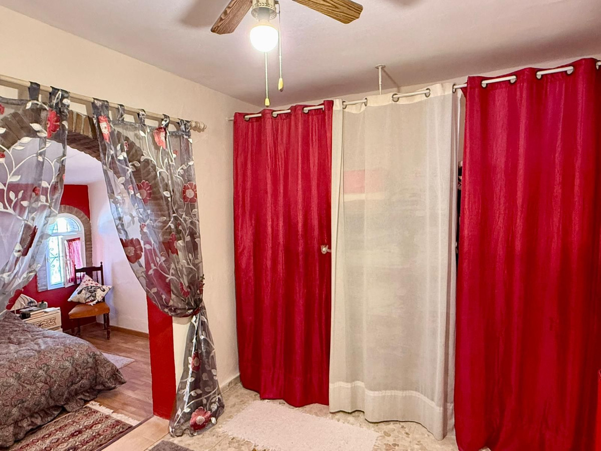 Huis te koop in Estepona | 3 slaapkamers H5335219