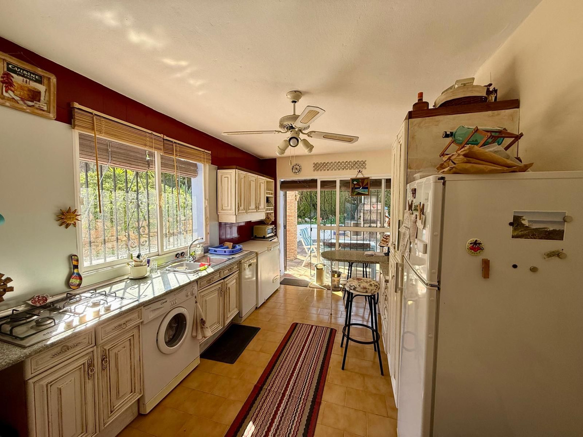 Huis te koop in Estepona | 3 slaapkamers H5335219