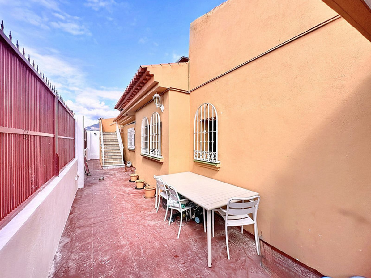 Huis te koop in Estepona | 3 slaapkamers H5335513