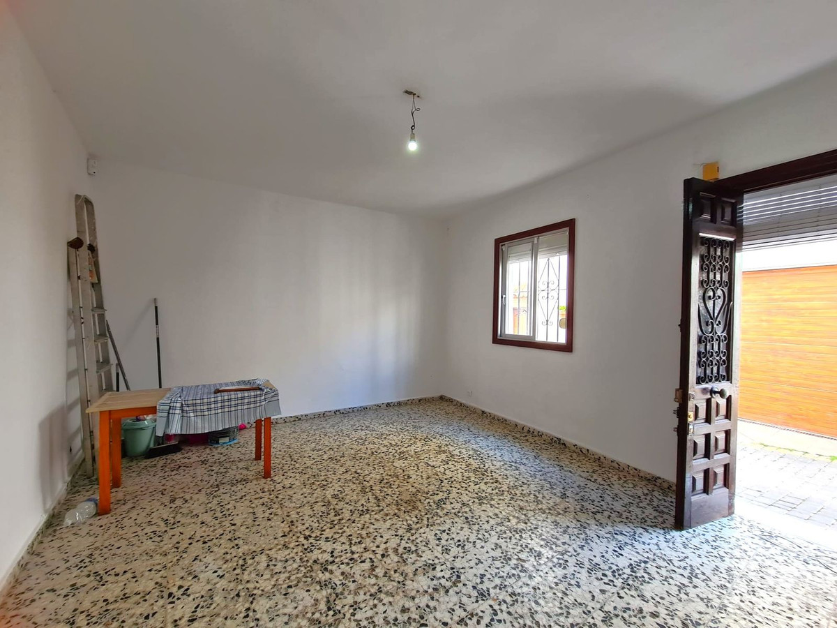 Huis te koop in Estepona | 3 slaapkamers H5336092