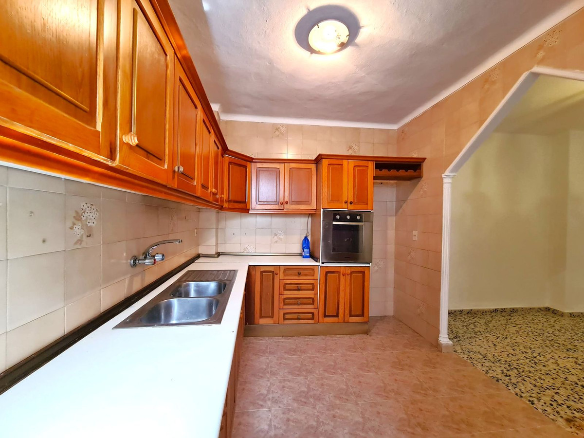 Huis te koop in Estepona | 3 slaapkamers H5336092