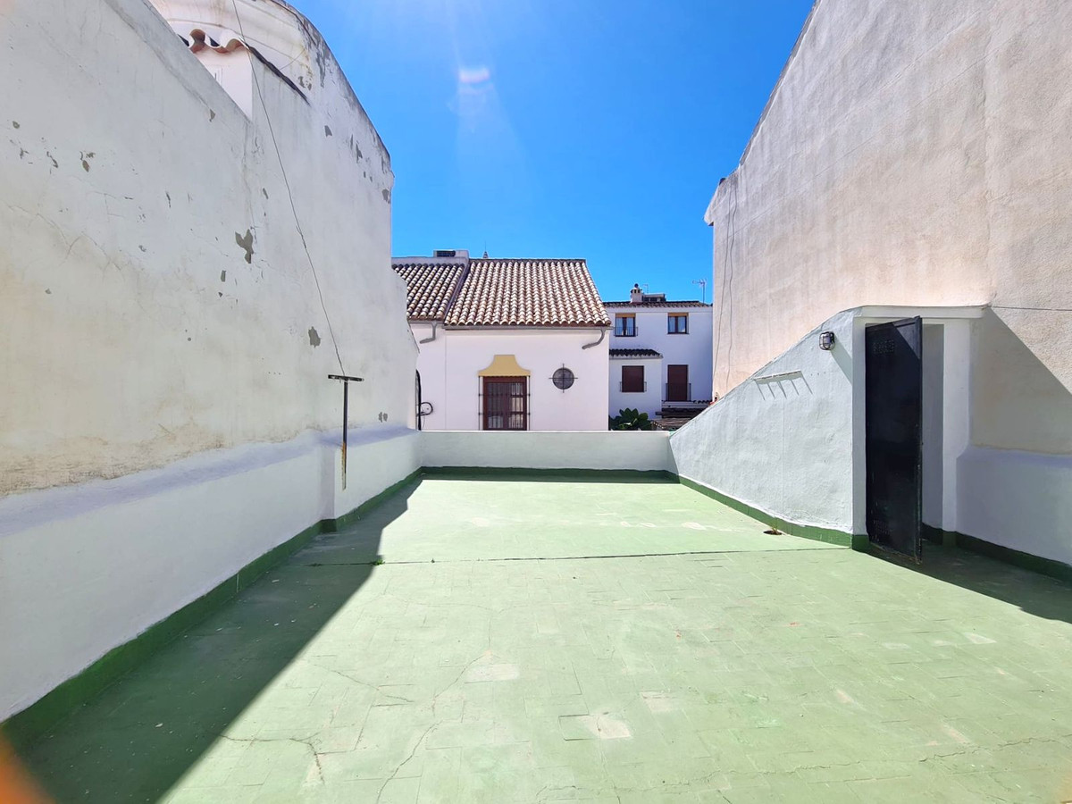 Huis te koop in Estepona | 3 slaapkamers H5336092