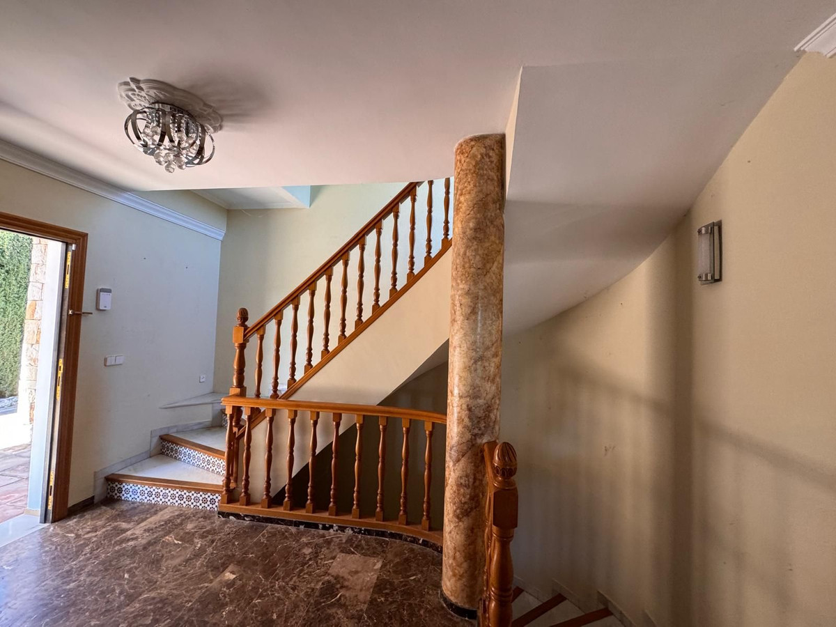 Huis te koop in Estepona | 4 slaapkamers H5336326