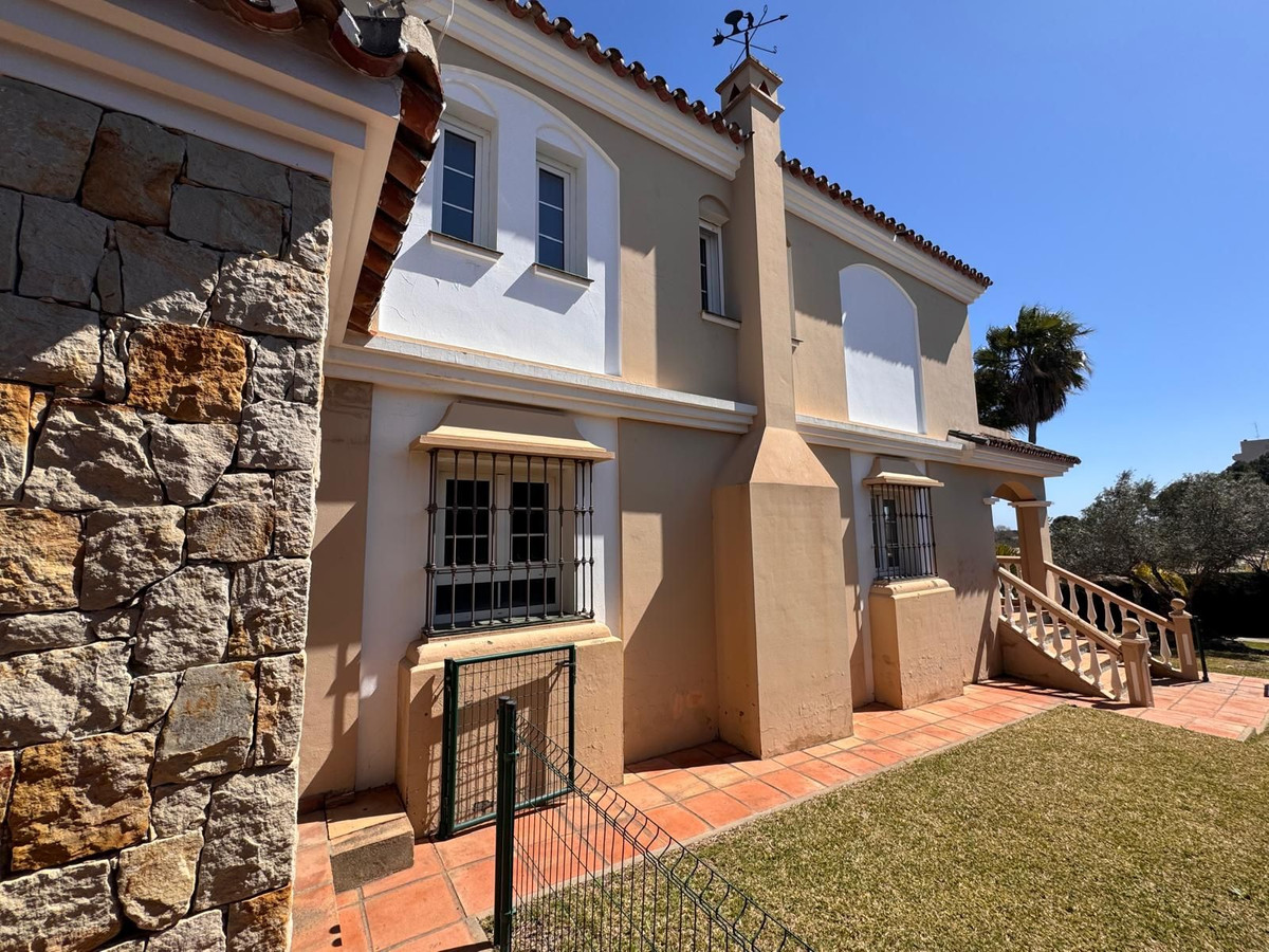Huis te koop in Estepona | 4 slaapkamers H5336326