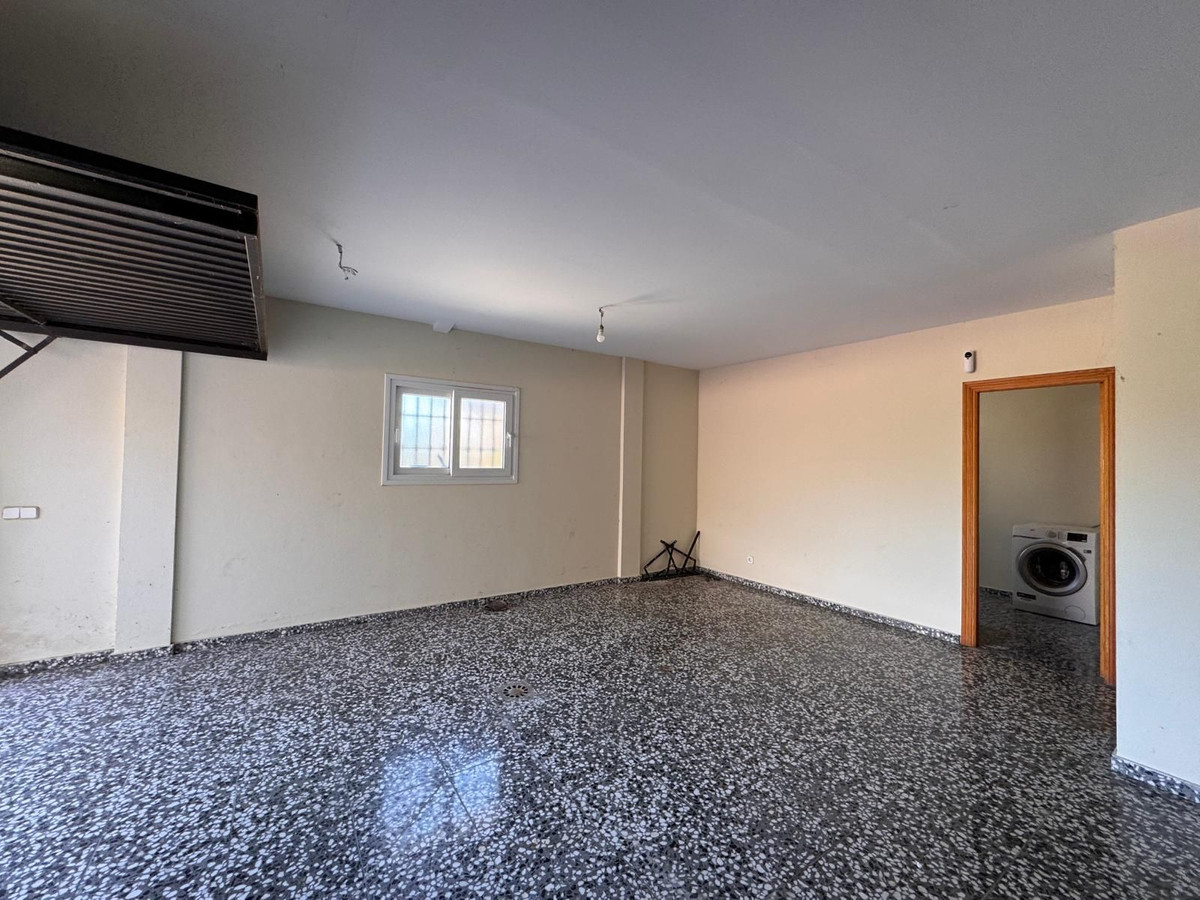 Huis te koop in Estepona | 4 slaapkamers H5336326