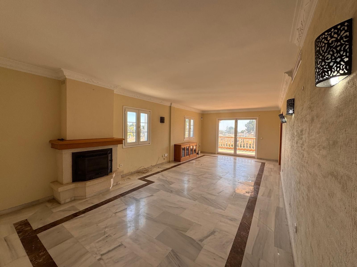 Huis te koop in Estepona | 4 slaapkamers H5336326