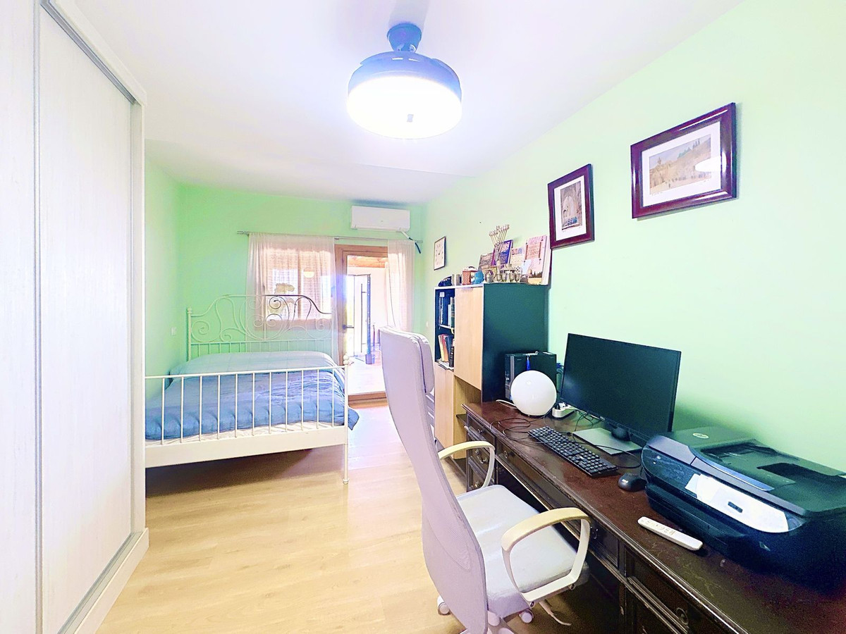 Huis te koop in Estepona | 3 slaapkamers H5336506