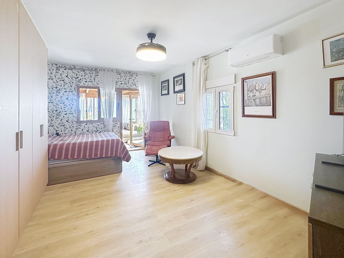 Huis te koop in Estepona | 3 slaapkamers H5336506