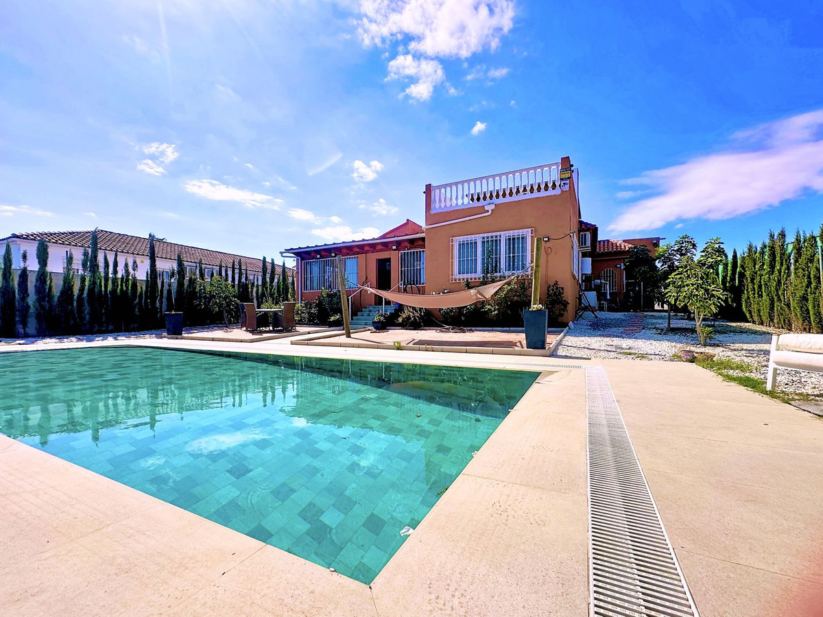 Huis te koop in Estepona | 3 slaapkamers H5336506