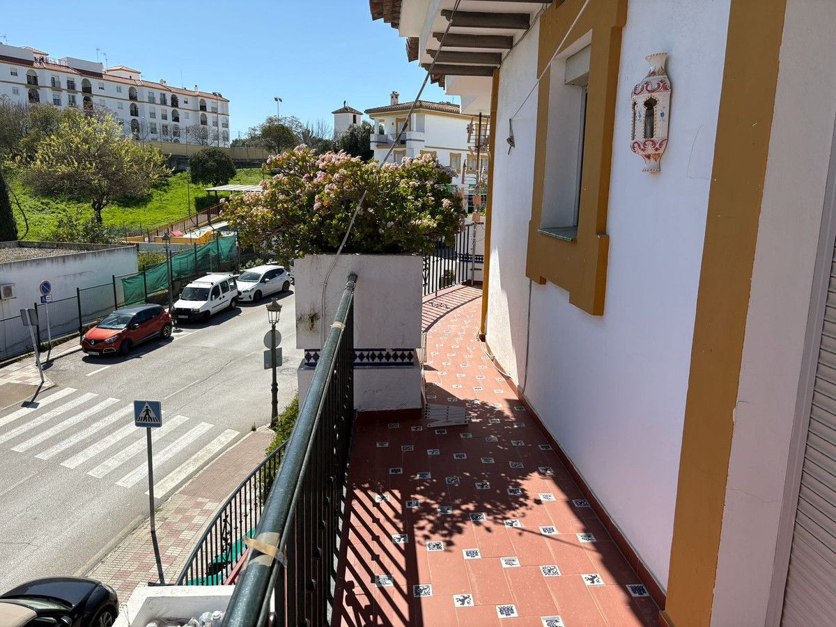 Huis te koop in Estepona | 5 slaapkamers H5337346