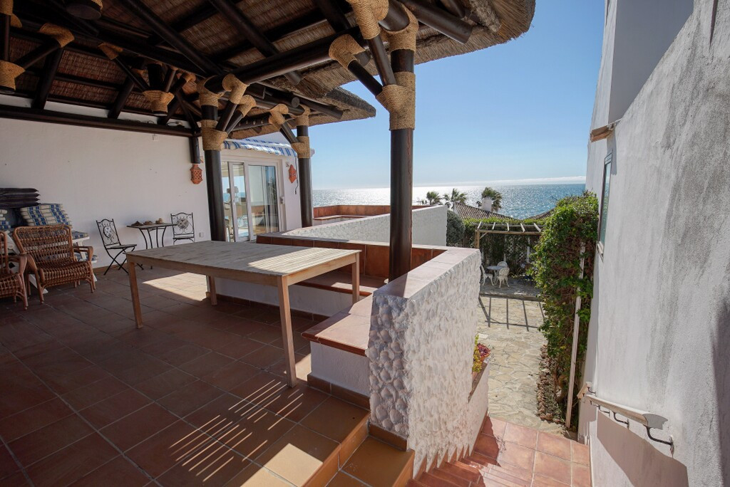 Huis te koop in Estepona | 3 slaapkamers H5337679