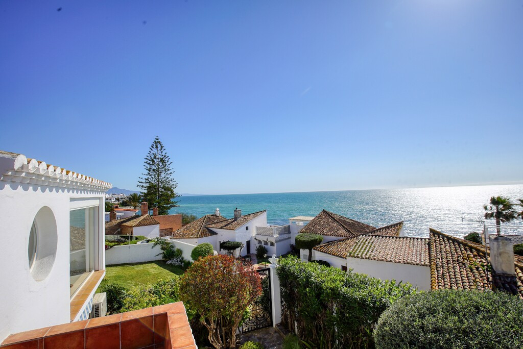 Huis te koop in Estepona | 3 slaapkamers H5337679