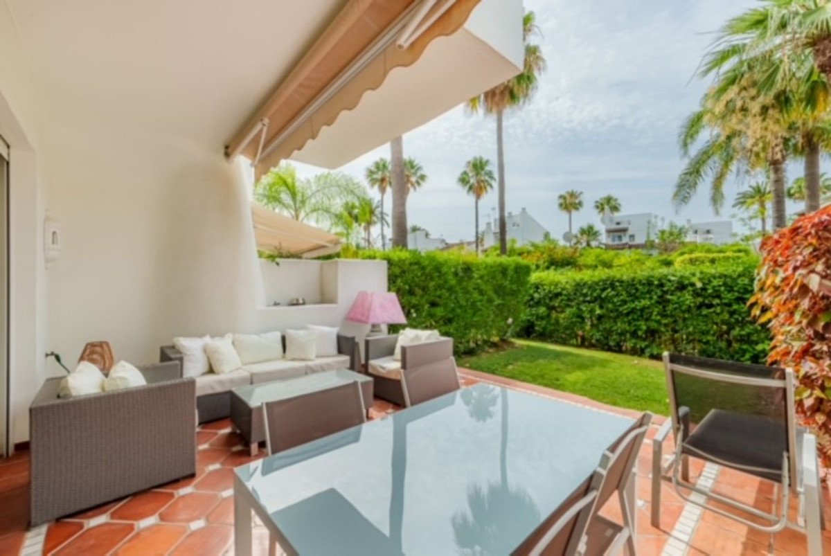 Huis te koop in Estepona | 4 slaapkamers H5337940