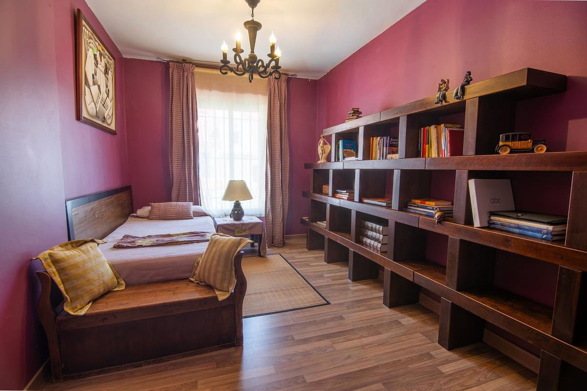 Huis te koop in Estepona | 3 slaapkamers H5338810