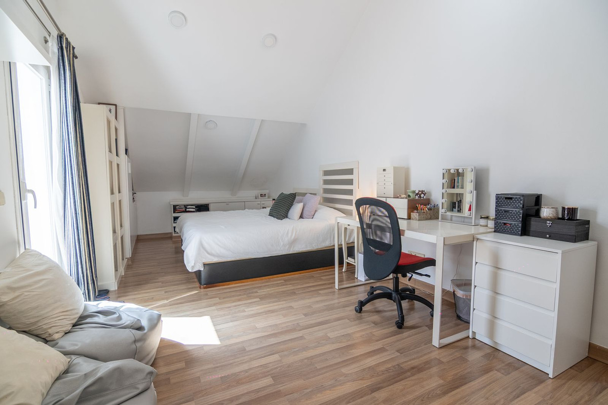 Huis te koop in Estepona | 3 slaapkamers H5338810