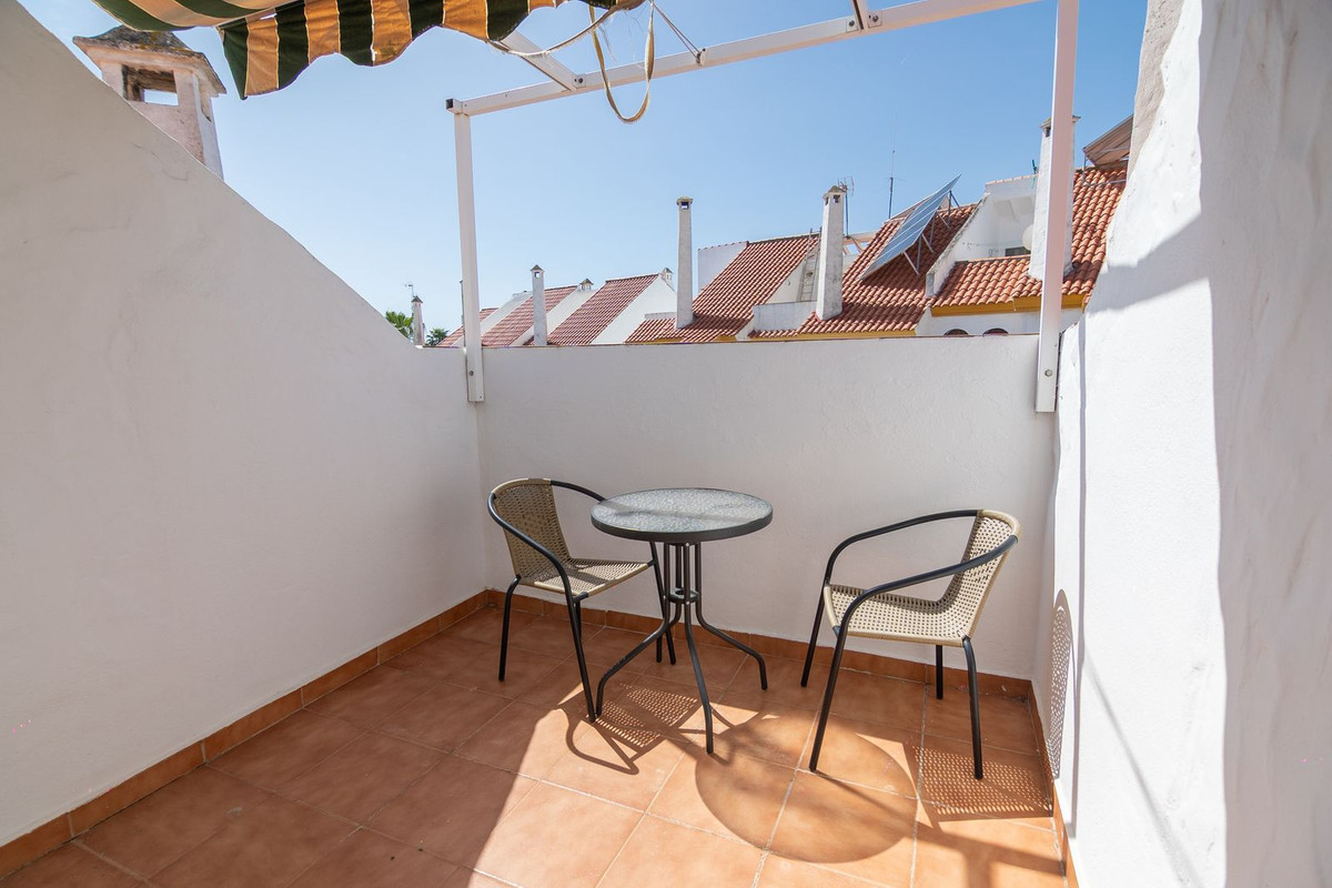 Huis te koop in Estepona | 3 slaapkamers H5338810