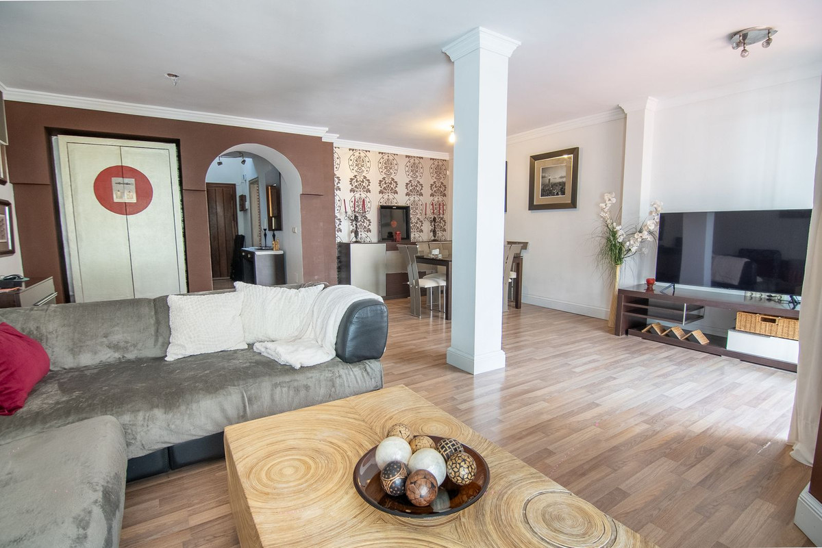 Huis te koop in Estepona | 3 slaapkamers H5338810