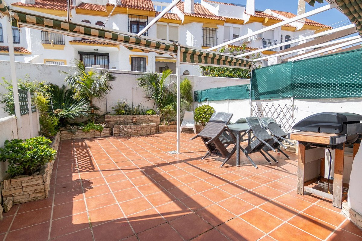 Huis te koop in Estepona | 3 slaapkamers H5338810