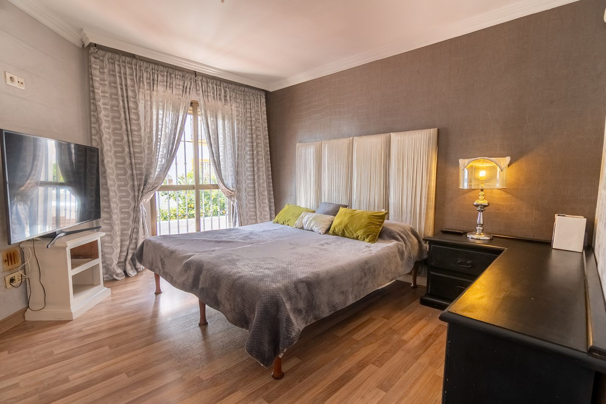 Huis te koop in Estepona | 3 slaapkamers H5338810
