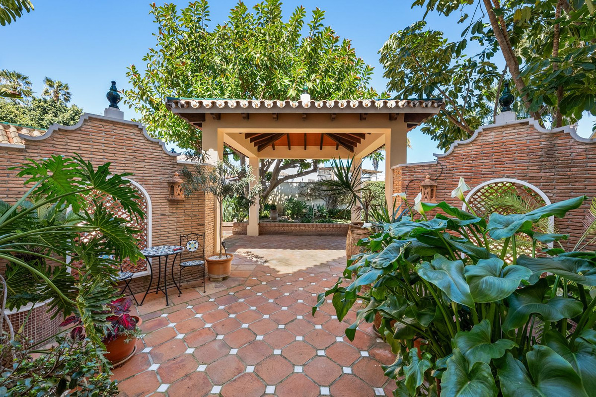 Huis te koop in Estepona | 3 slaapkamers H5340601