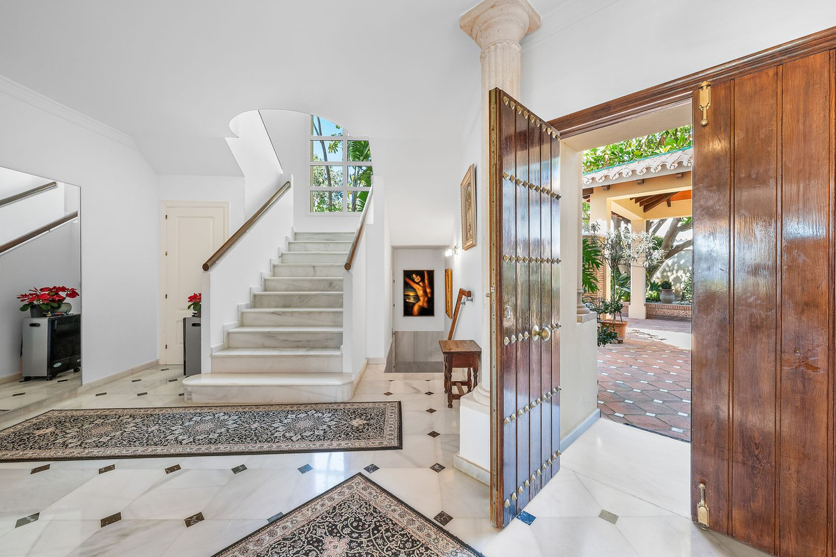 Huis te koop in Estepona | 3 slaapkamers H5340601