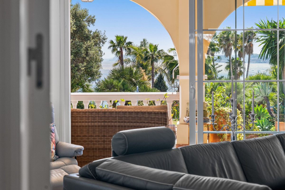 Huis te koop in Estepona | 3 slaapkamers H5340601