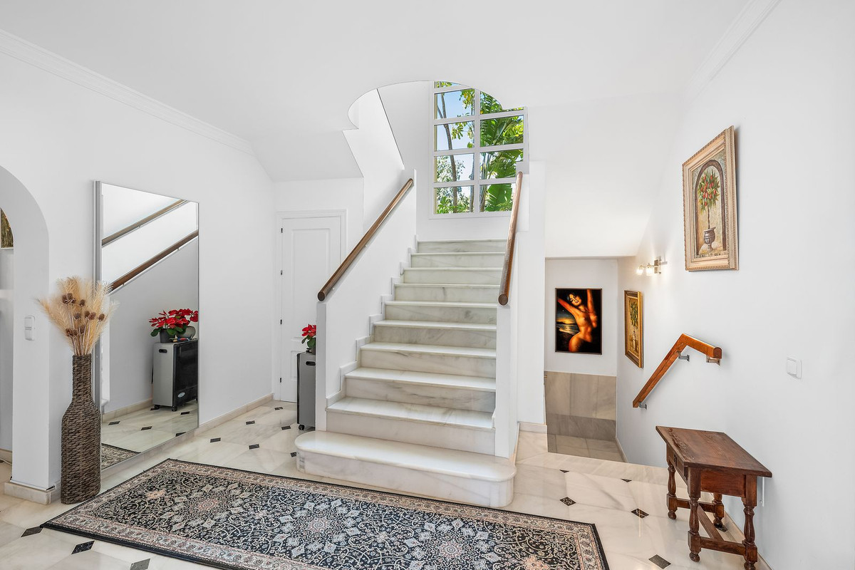 Huis te koop in Estepona | 3 slaapkamers H5340601