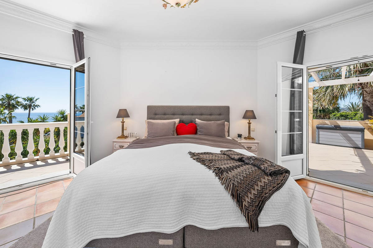 Huis te koop in Estepona | 3 slaapkamers H5340601