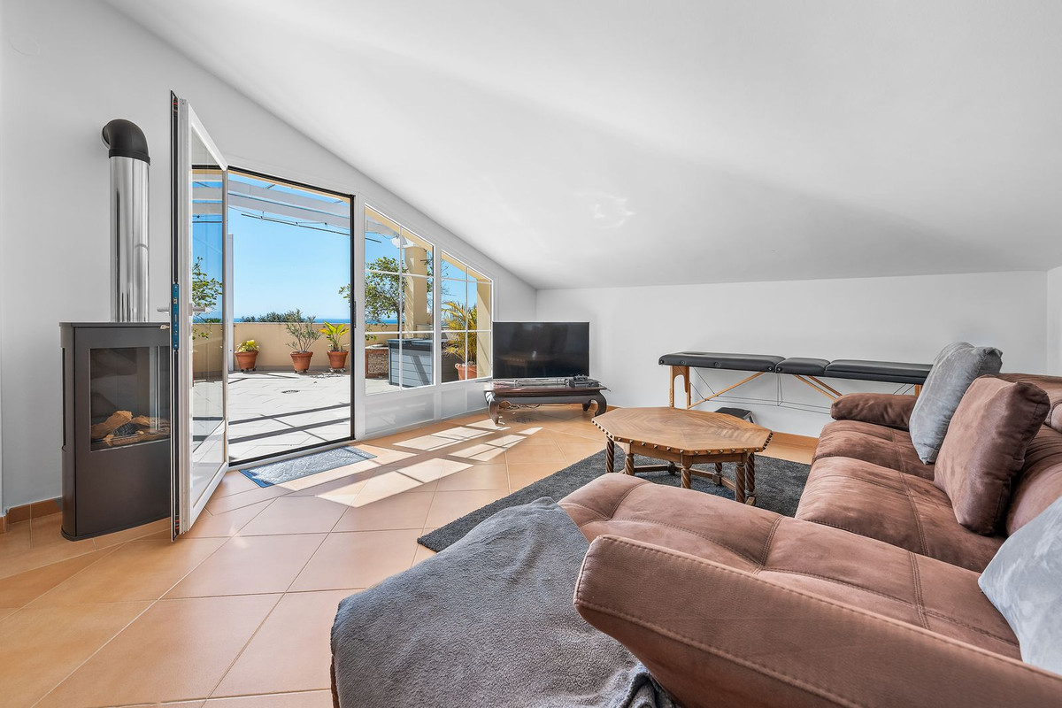 Huis te koop in Estepona | 3 slaapkamers H5340601