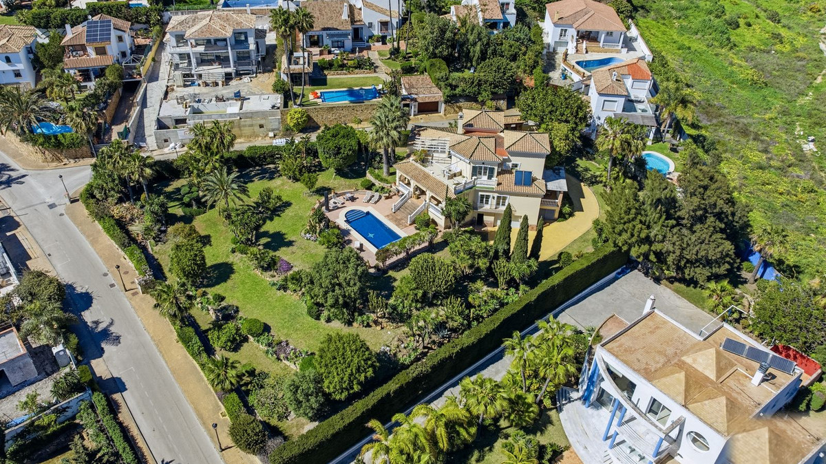 Huis te koop in Estepona | 3 slaapkamers H5340601