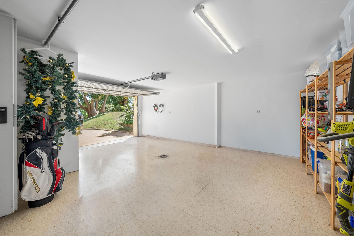 Huis te koop in Estepona | 3 slaapkamers H5340601