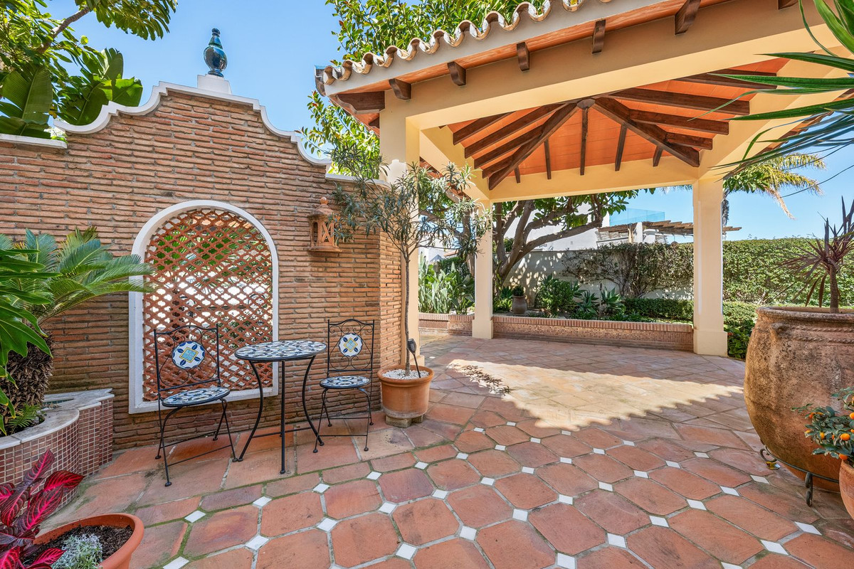 Huis te koop in Estepona | 3 slaapkamers H5340601