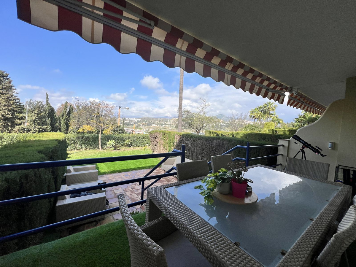 Huis te koop in Estepona | 3 slaapkamers H5342323