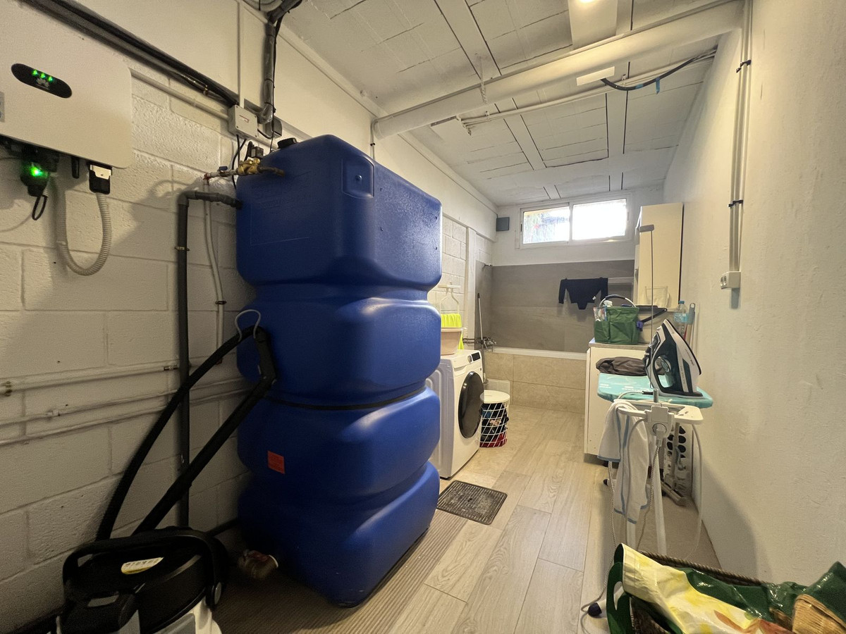 Huis te koop in Estepona | 3 slaapkamers H5342323