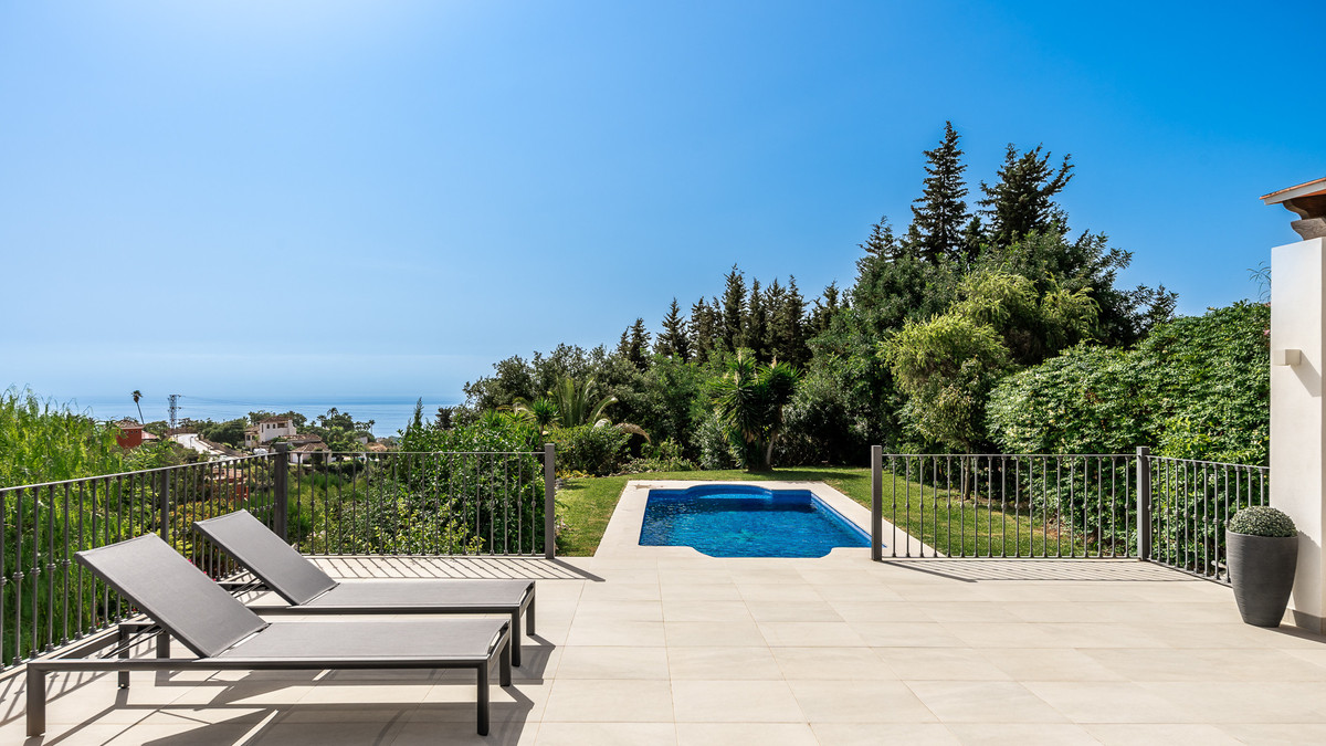 Huis te koop in Estepona | 5 slaapkamers H5342419