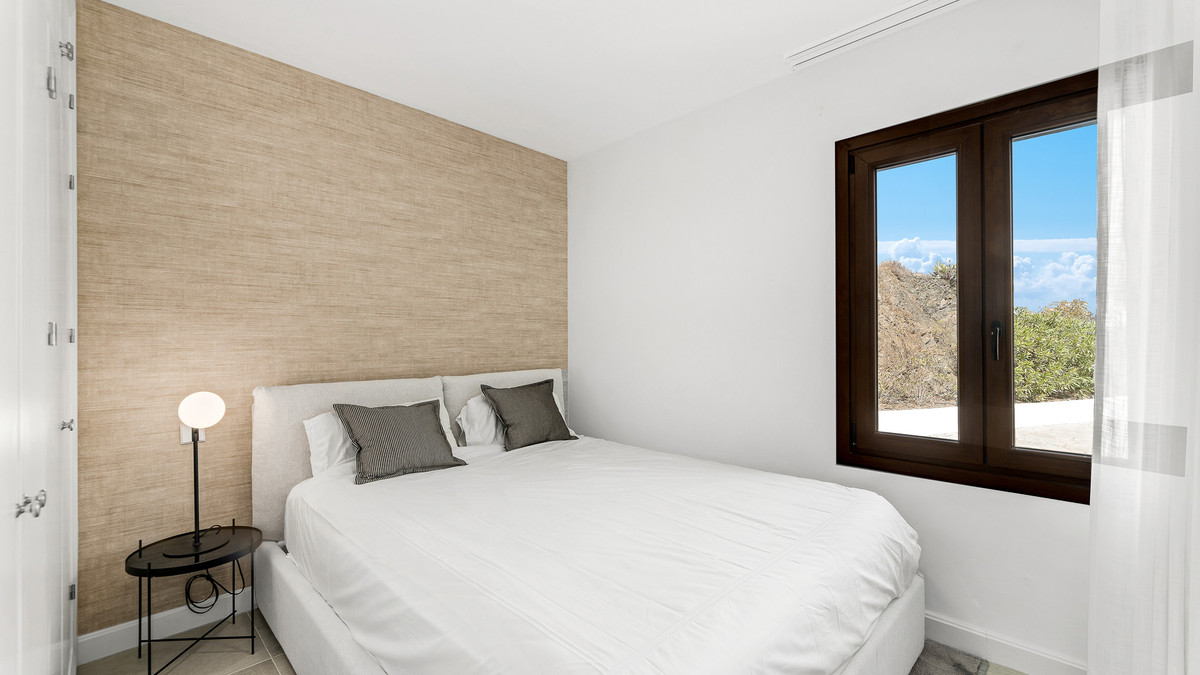 Huis te koop in Estepona | 5 slaapkamers H5342419
