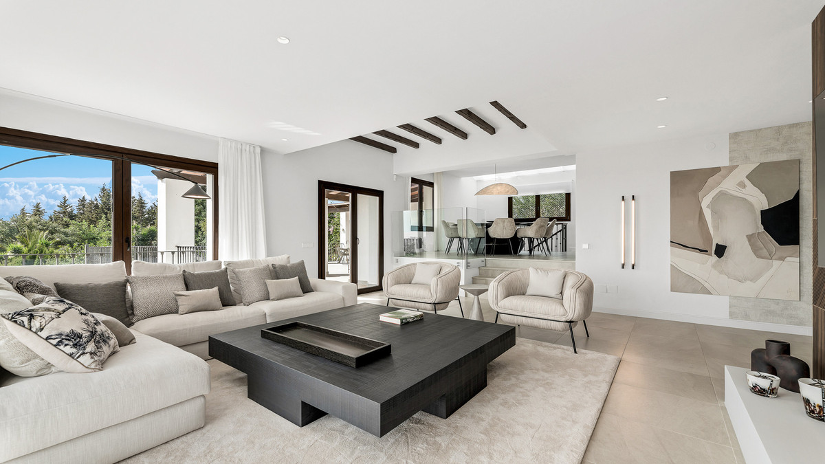 Huis te koop in Estepona | 5 slaapkamers H5342419