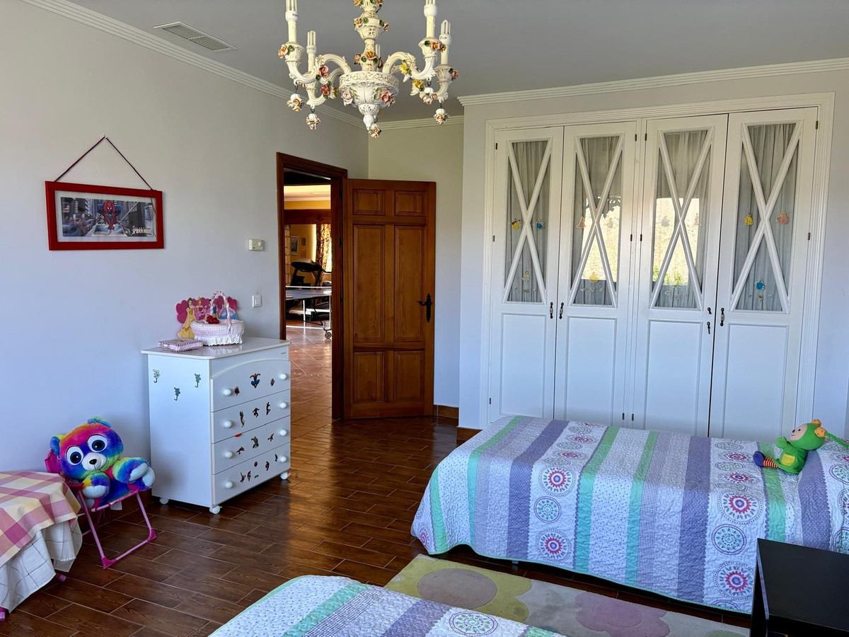 Property main view 32