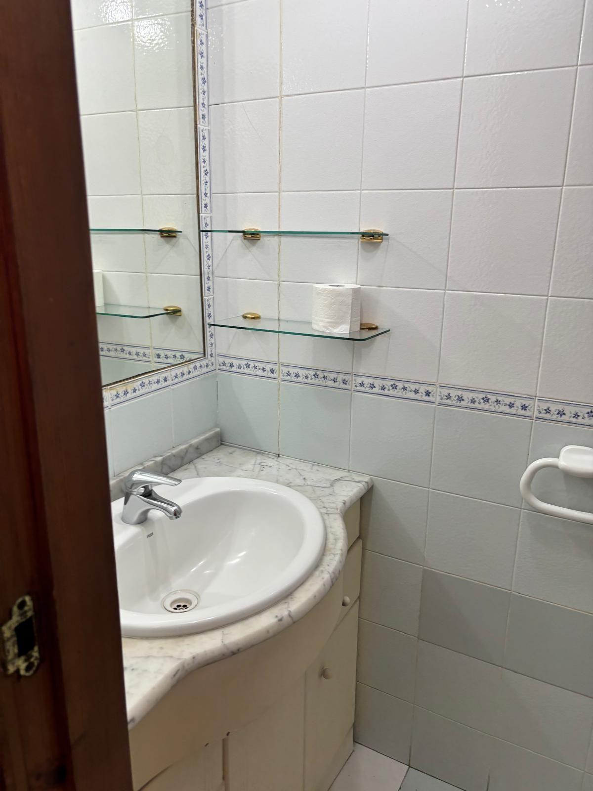 Huis te koop in Estepona | 2 slaapkamers H5346316