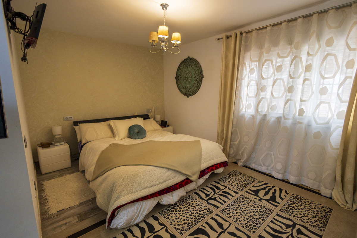 Huis te koop in Estepona | 3 slaapkamers H5346346