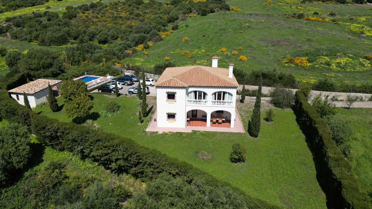 Huis te koop in Estepona | 4 slaapkamers H5346400