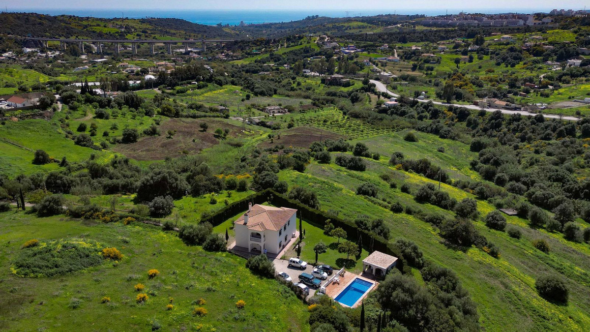 Huis te koop in Estepona | 4 slaapkamers H5346400